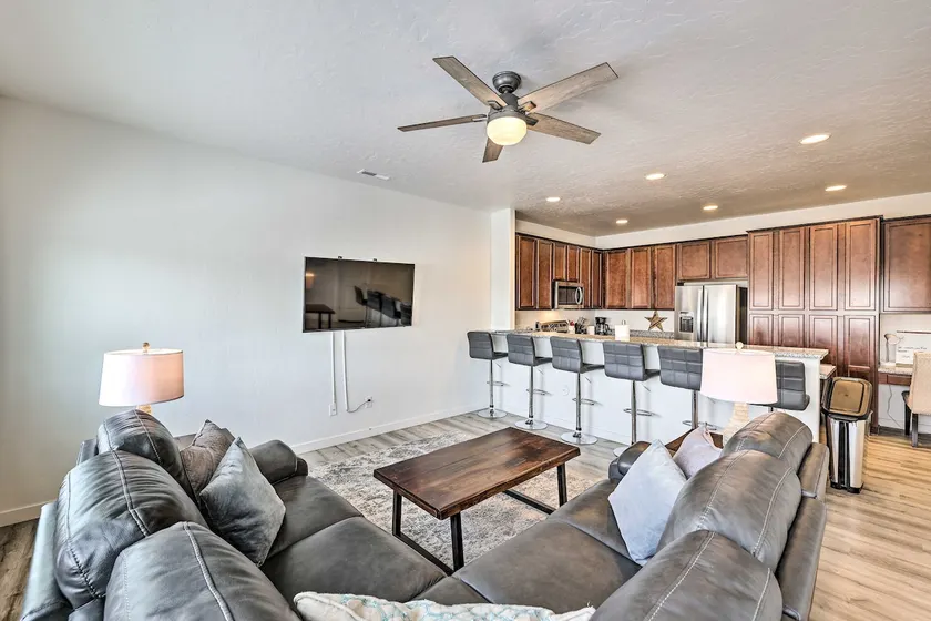 Nampa Townhome ~ 18 Mi to Downtown Boise! - Image 1
