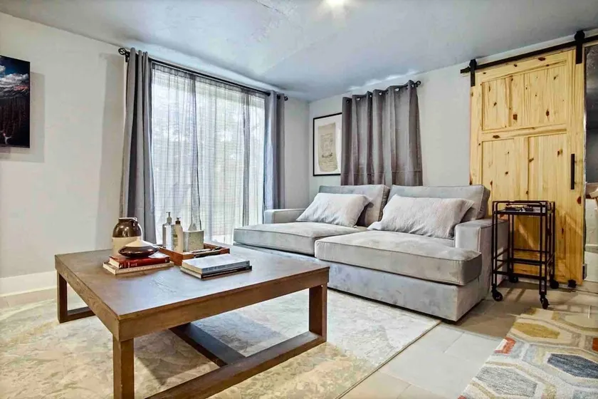 1BR Studio | 6 mins OCU #04 - Image 1