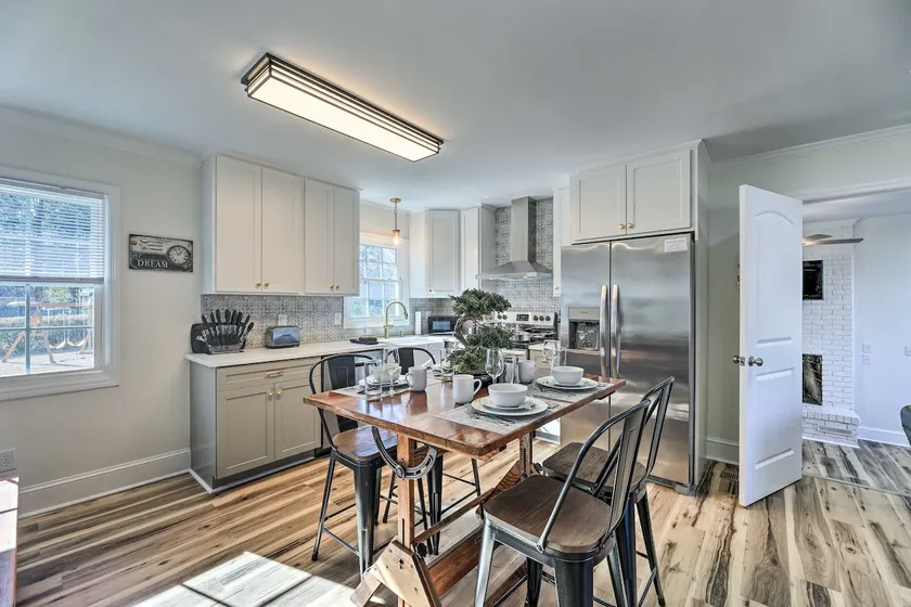 Family-Friendly New Bern Home w/ Backyard! - Image 1