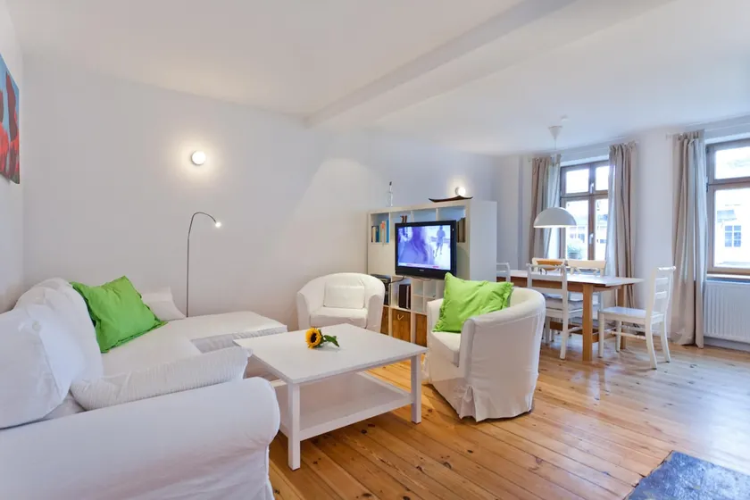 Small villa with seaview - Image 1