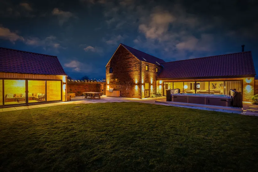 The Birches, Ashlin Farm Barns - Image 1