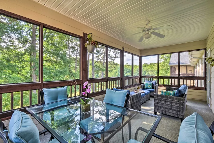 Sunny Clayton Condo on Kingwood Golf Course! - Image 1