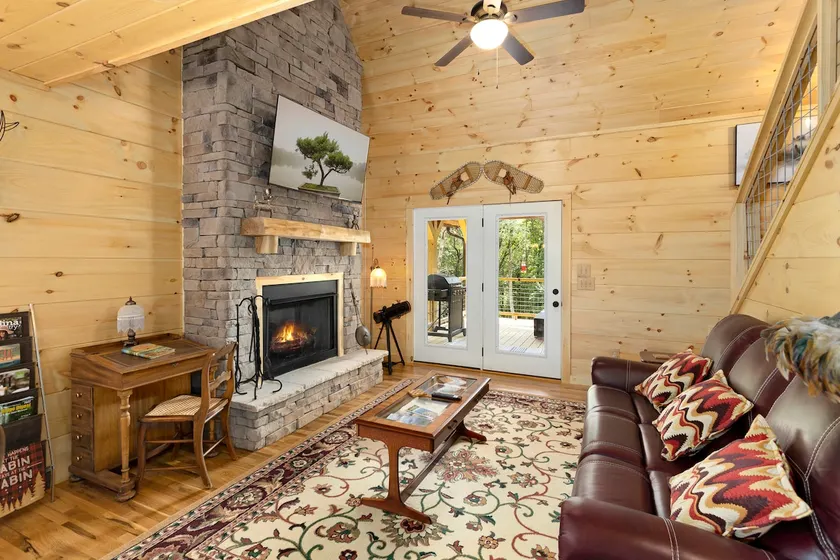 Beautiful Cabin in Peaceful Scenery - Image 1