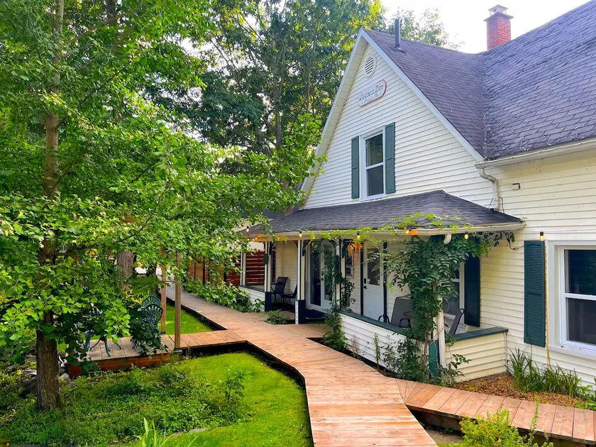 The Orignal - Huge luxury cottage in North Hatley - Image 1