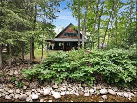 Cozy Chalet on the River - Image 1