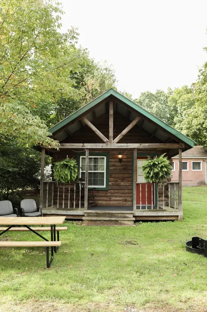 The Log Cabin 10 - Image 1
