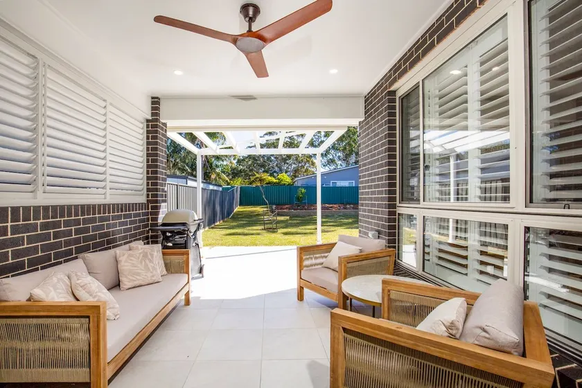 Callala Sunrise Pet Friendly 5 Mins Walk to Beach - Image 1