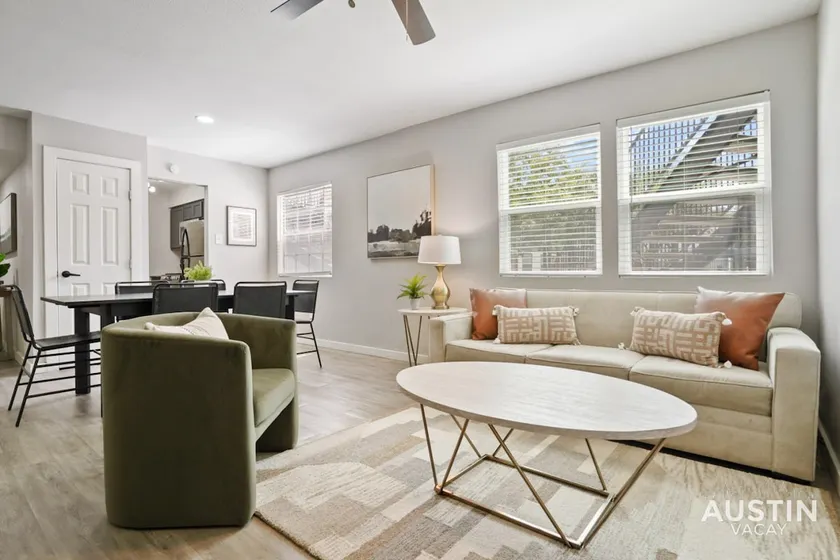 Walk to Restaurants or Cook in Subway Tile Kitchen - Image 1