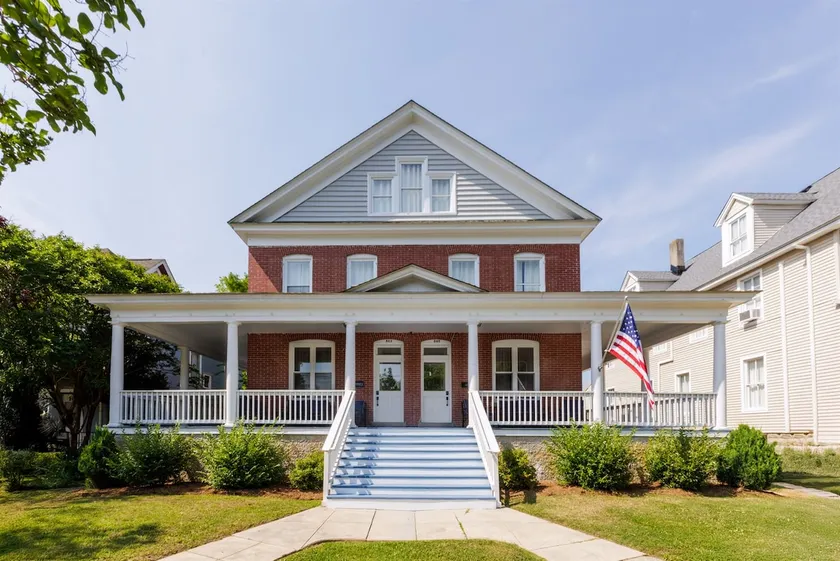 Luxury Beach Getaway in Cape Charles - Image 1