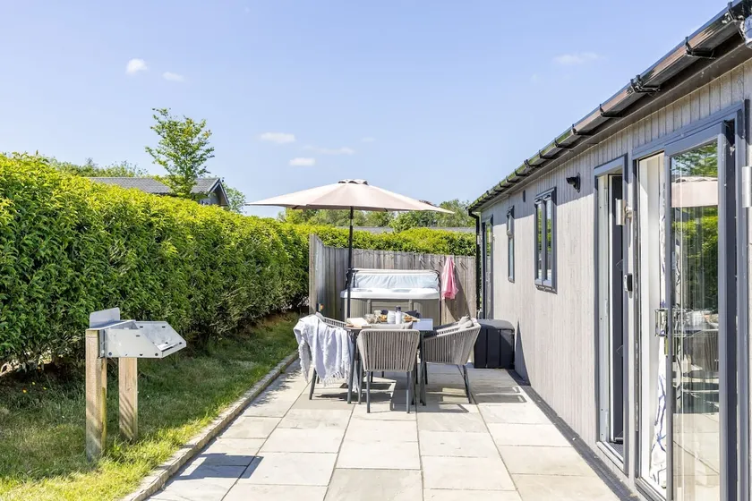 Hazel Lodge, 27 Roadford Lake Lodges - Image 1