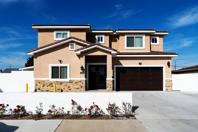 5-Bedroom/4-bath Sleeps 16 By Disneyland - Image 1