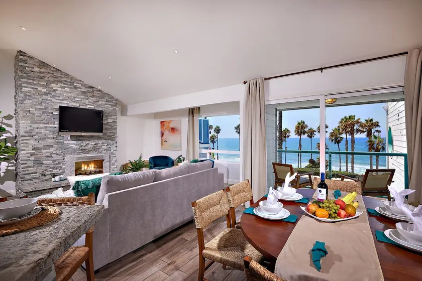 Dog-Friendly Beach Condo | Ocean Views | Parking - Image 1