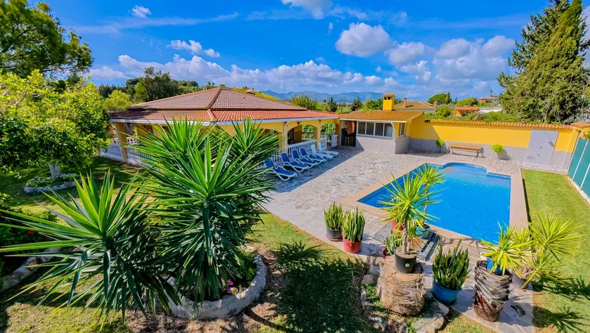 Cubo's Finca Megan / piscine privée / wifi gratuit / air conditionné - Image 1