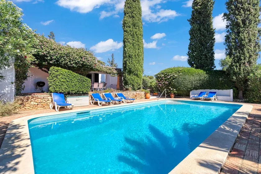 14B Quinta do Paraiso Amazing house located in t - Image 1