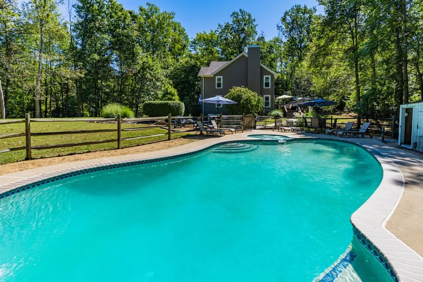 Clean 5BR w Heated Pool, Spa - Horse, Wine Country - Image 1