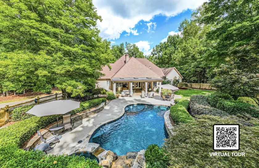 LUX Resort Like Villa • Heated Pool • Hot Tub • Games - Image 1