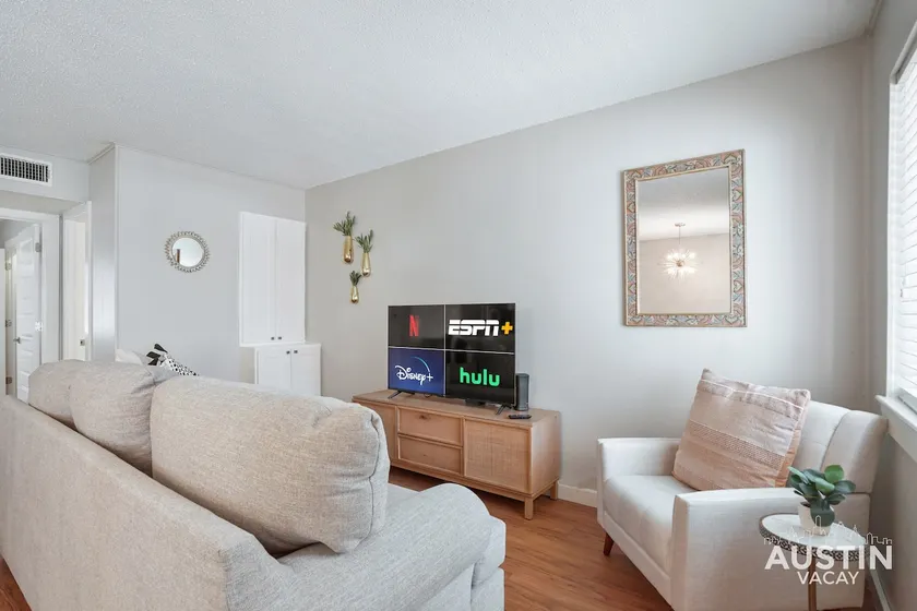 Cook and Gather Around in a Fully Equipped Apartment - Image 1