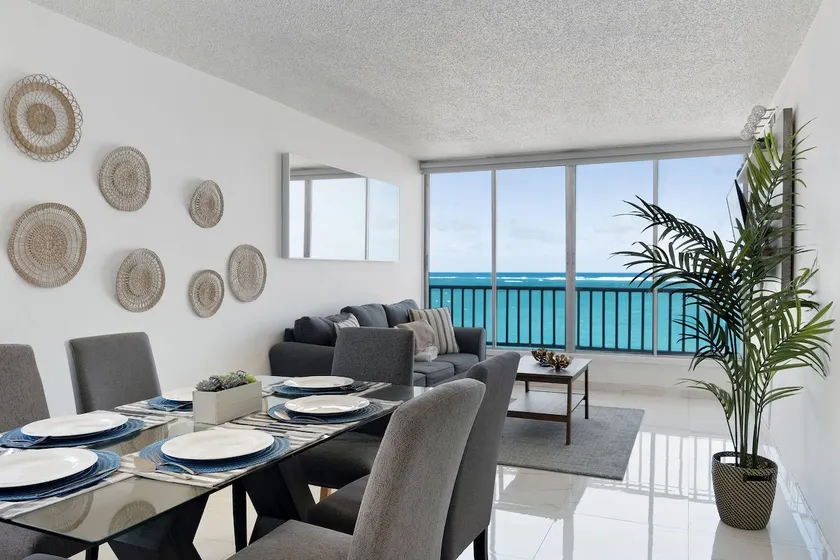 Flamenco Beach 2BDR Oceanfront Pool Parking - Image 1