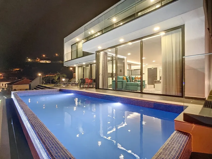 Villa Ocean Haven by AH - Image 1