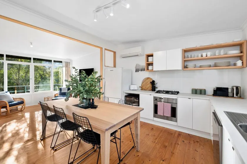Anglesea Beach House 2 - Image 1