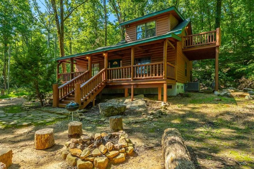 Hideaway Lodge | Rustic W/ Hot Tub! Pet Friendly - Image 1