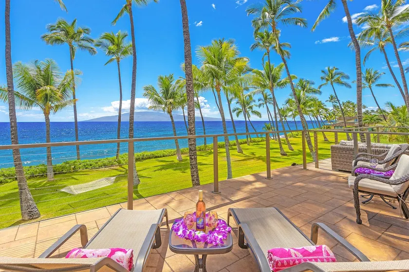 Island Views Oceanfront 2 Master Bedrooms, Cold AC - Image 1