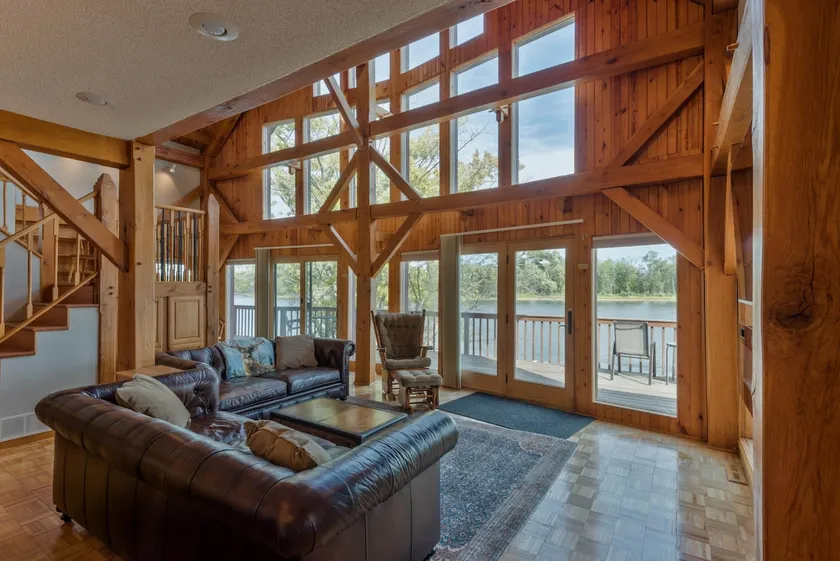 Custom Waterfront Lodge, 4 bed, 4 Bath, Sleeps 12! - Image 1
