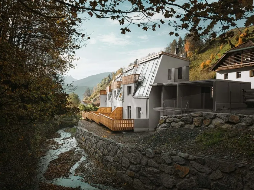 Peaceful apartment overviewing Innsbruck – 24/7 - Image 1