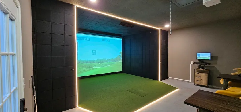 Luxe Golf Simulator, Golden Tee, Hot Tub, Views! - Image 1