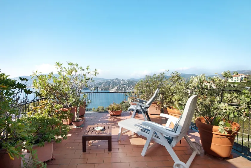 Oriana Terrace - Image 1