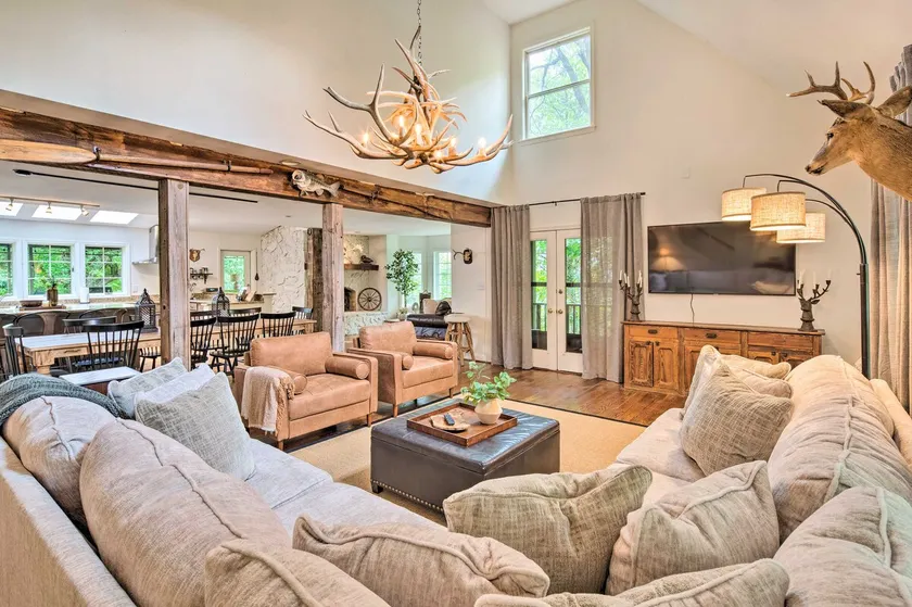 Deck w/ Fireplace: Pet-Friendly Lake Lure Retreat - Image 1