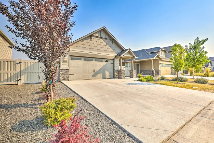 Prismatic Boise Retreat w/ Fenced Backyard! - Image 1