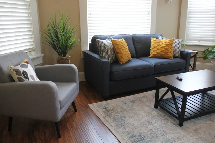 Charming 2BR Luxury Apartment | Downtown Kalamazoo - Image 1