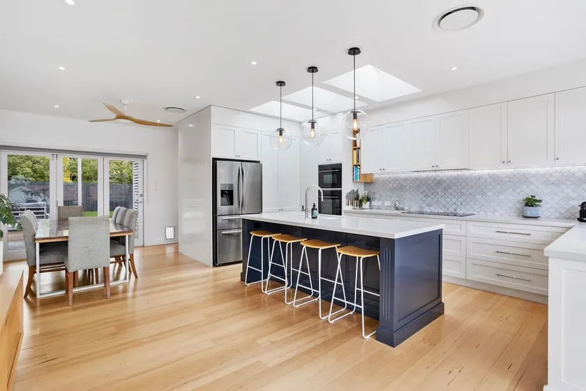 Granville House - Hamptons style - Image 1