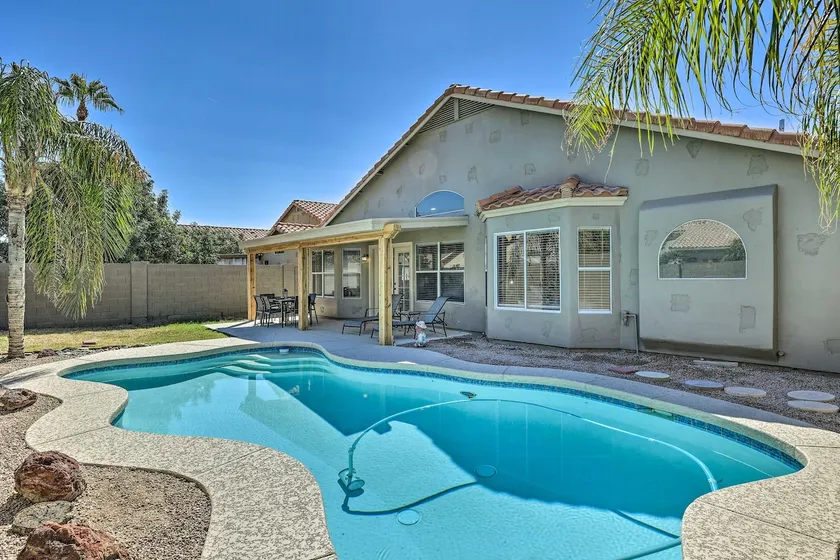 Patio + Fenced Yard: Family Retreat in Phoenix! - Image 1