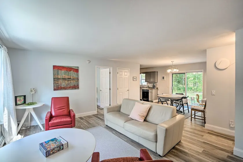 Peaceful Athens Retreat at Sleepy Hollow Lake - Image 1