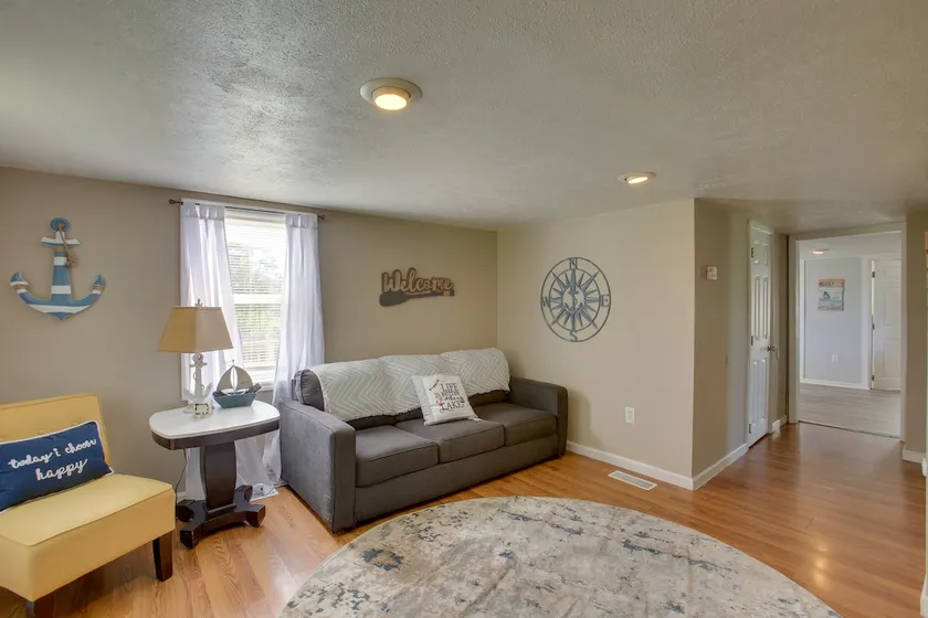 Albany Family Lake Getaway Near State Parks! - Image 1