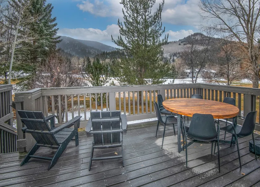 Ski • Golf • Hike | Mountain Views + Hot Tub - Image 1