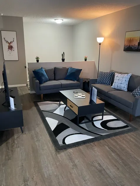 Lovely 2 Bedroom apartment - Image 1