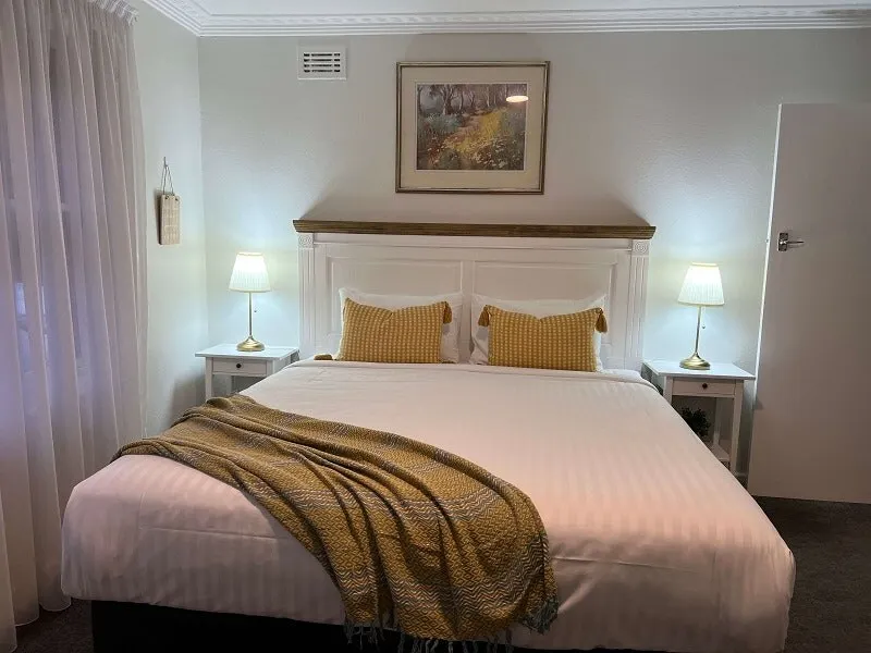 Three bedroom house with full cooking facilities - Image 1