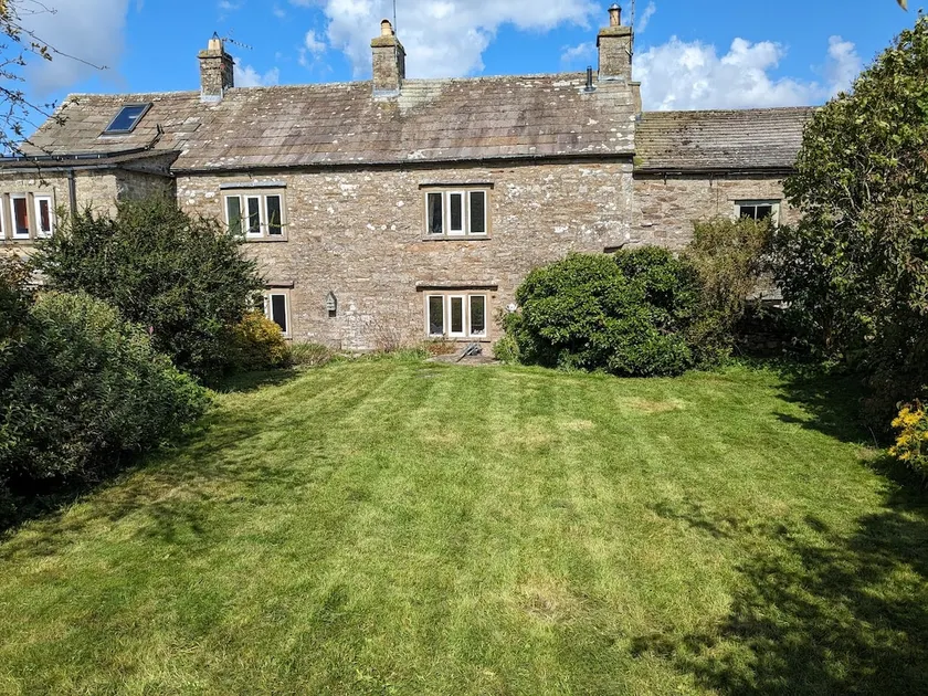 Alojamiento de 3 habitaciones en Thornton Rust, near Leyburn - Image 1