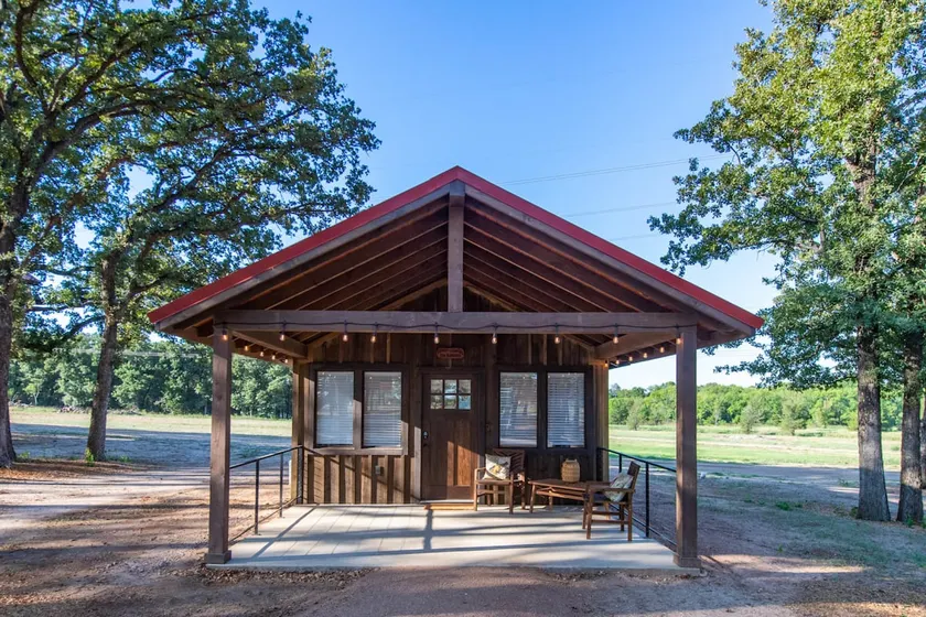 Painted Bunting Cabin 15 MIN to MagnoliaBaylor - Image 1