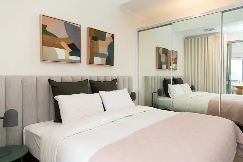 Hilton Executive Apartments - Image 1