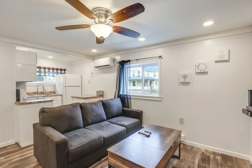 'Little Piece of Heaven' Rental Near Dtwn Corning! - Image 1