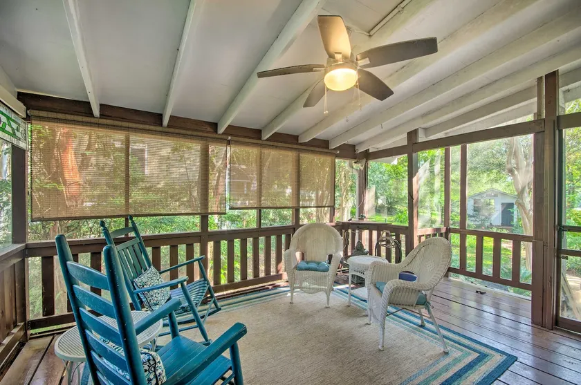 Pet-Friendly Natchez Home: Walk to Downtown! - Image 1