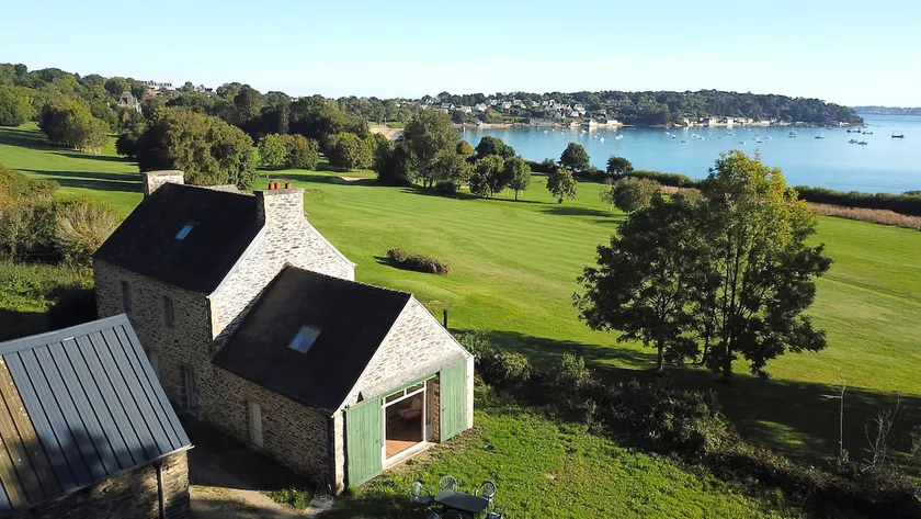 House on the golf course with sea views - Image 1