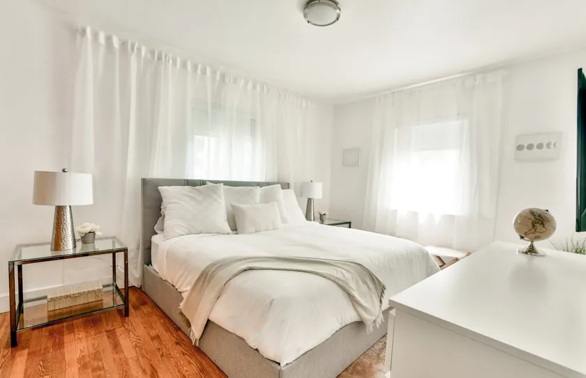 Designer Shenandoah House - Image 1