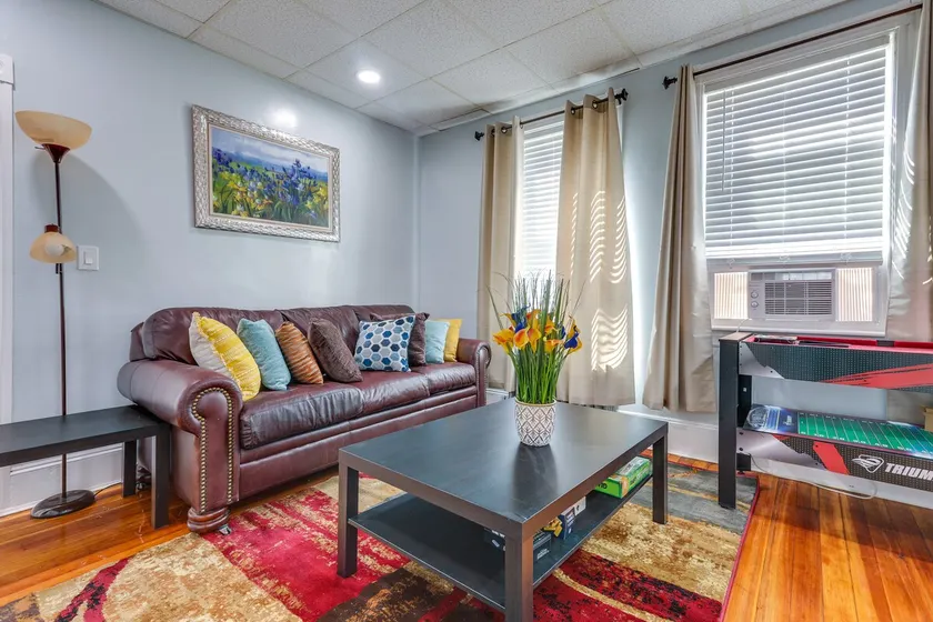 Updated Apt w/ Shared Yard: Near Events & Boston - Image 1