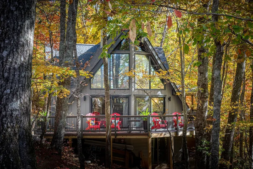 Escape to Our Charming A-Frame Retreat -Family Fun - Image 1