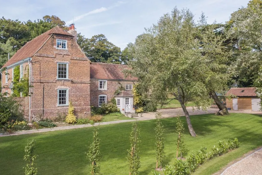 Stone Hall Farmhouse is a stunning Grade II listed house with Georgian and Victorian origins, nestle - Image 1